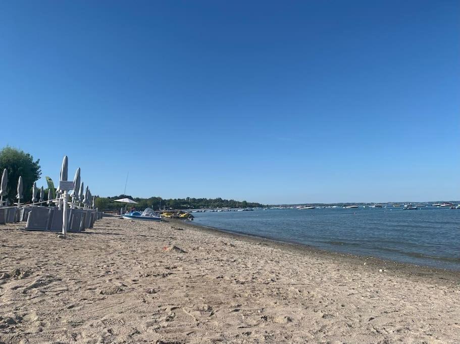 Bernardi Apartment Il Lauro Lazise Eksteriør bilde